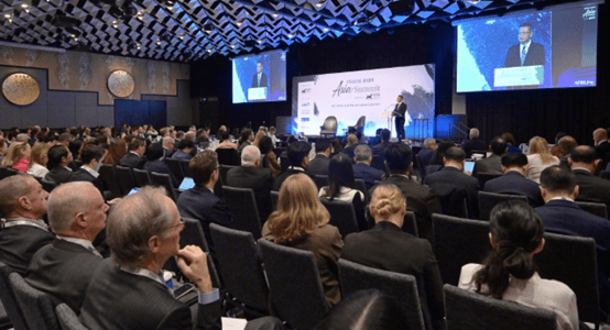 Halo CEO Mr. Martin Tsang met with Hong Kong Financial Secretary Mr. Paul Chan in Australia