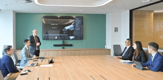 Halo CEO Mr. Martin Tsang met with Hong Kong Financial Secretary Mr. Paul Chan in Australia